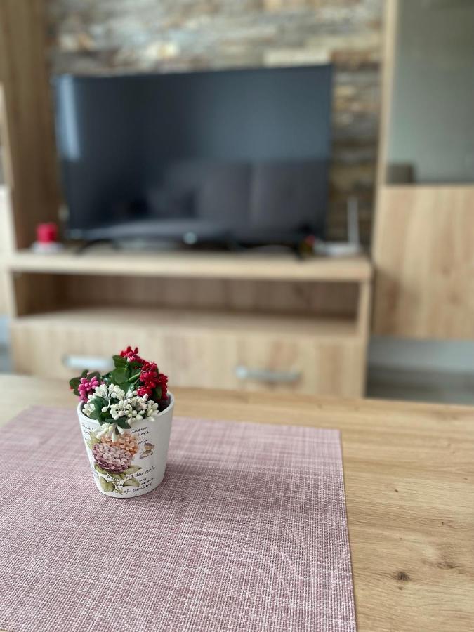 Kraljevi Konaci -Apartmani Bajka Kopaonik Zewnętrze zdjęcie